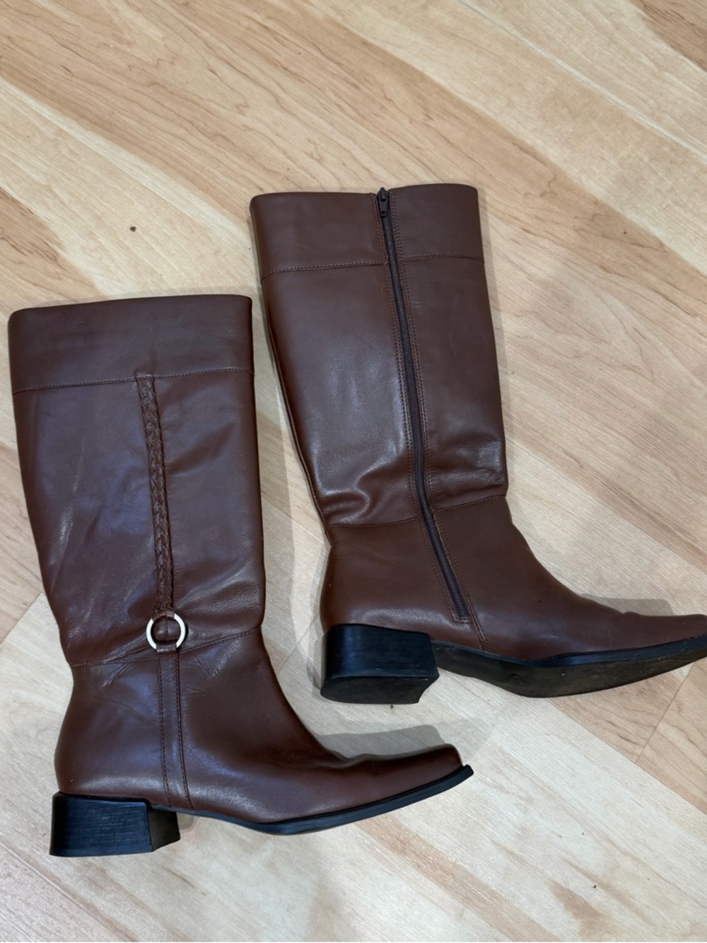 Vintage Brown Braided Leather Boots (7.5)
